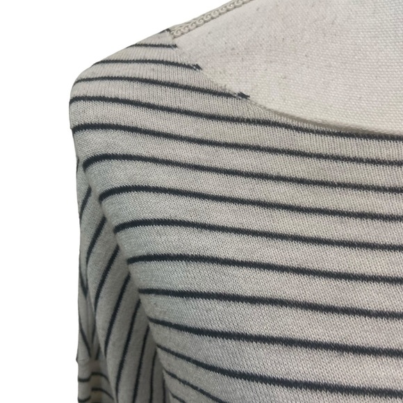 Zara navy & ecru scoop neck stripe knit long sleeve lightweight sweater small - Picture 5 of 9